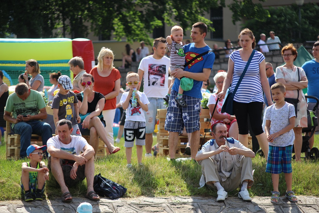 Dwa pływadła wygrały Spływ Samoróbek o Błękitną Wstęgę