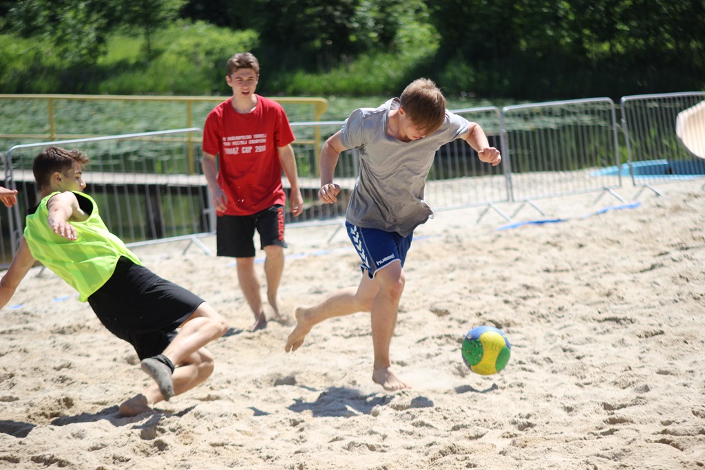 Uczniowie gimnazjów walczyli o medale na Kormoran Beach Party