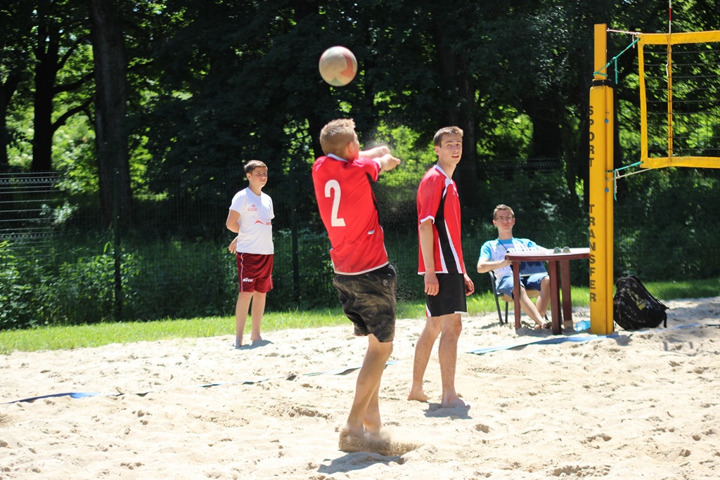 Uczniowie gimnazjów walczyli o medale na Kormoran Beach Party