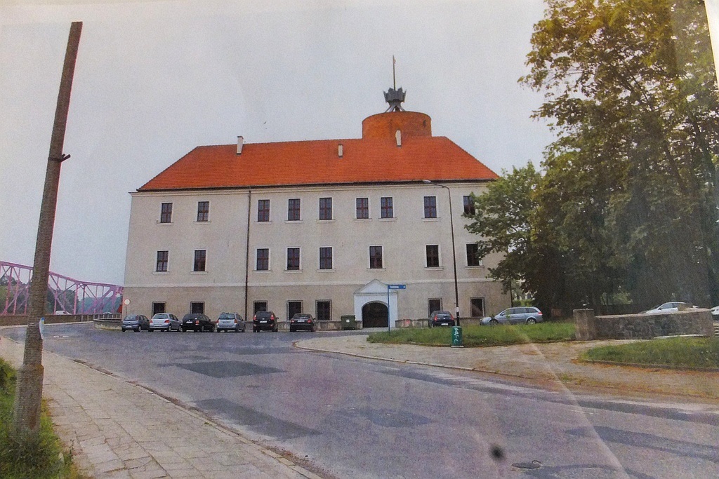 Starówki miast dolnośląskich na wystawie w legnickim archiwum