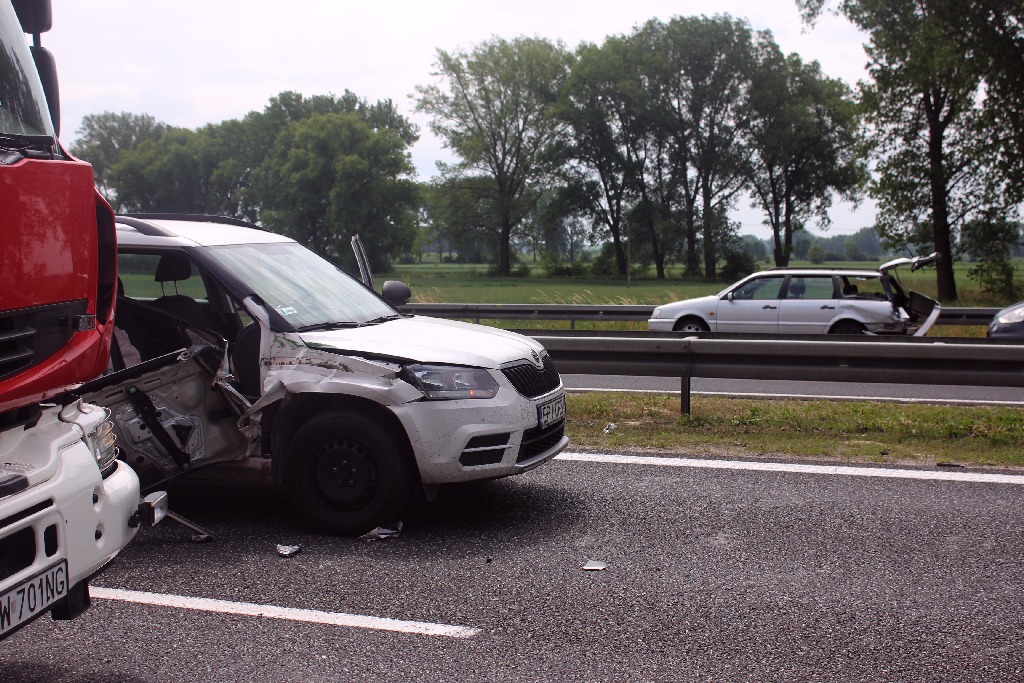 Dwie ofiary śmiertelne w wypadku na autostradzie A4
