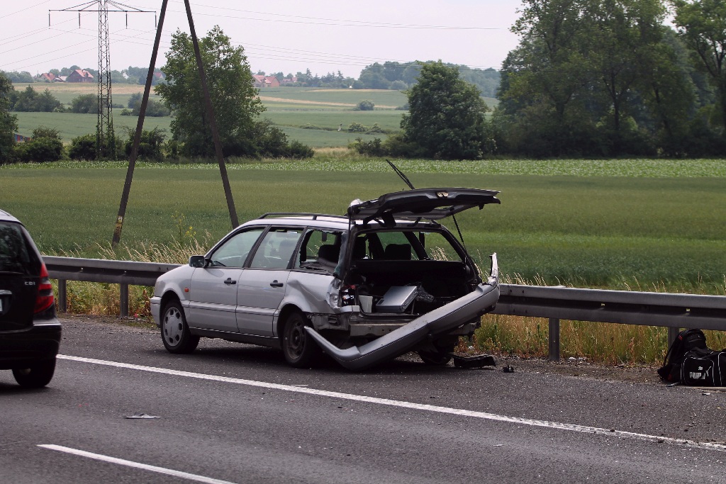 Dwie ofiary śmiertelne w wypadku na autostradzie A4