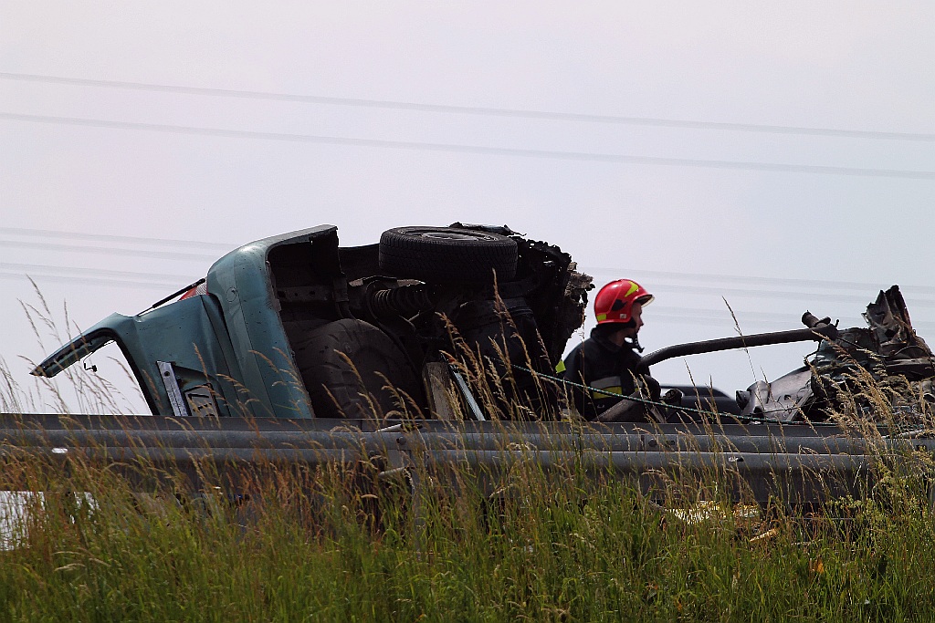 Dwie ofiary śmiertelne w wypadku na autostradzie A4