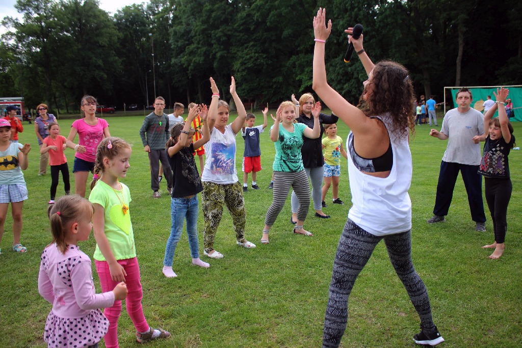 Festyn w Kochlicach zorganizowany dla dzieci z domów dziecka