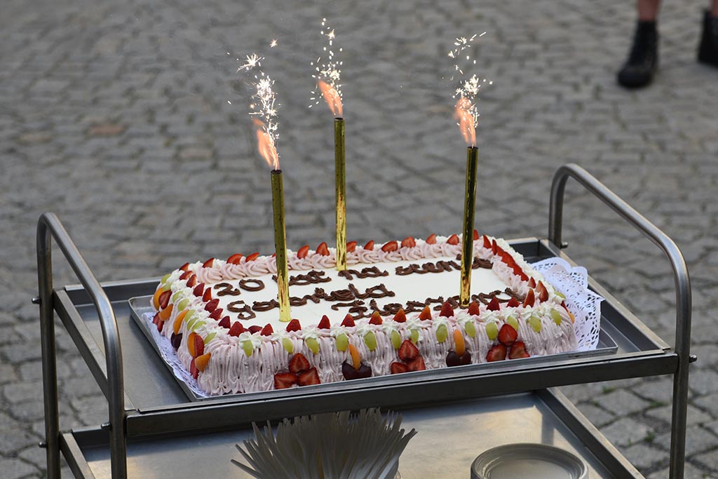 Przyjaciele i zaproszeni goście wystąpili na benefisie Fleszara