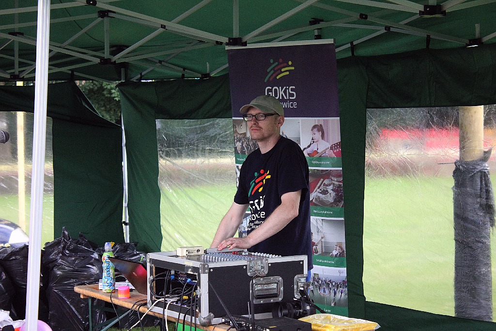 Festyn w Kochlicach zorganizowany dla dzieci z domów dziecka