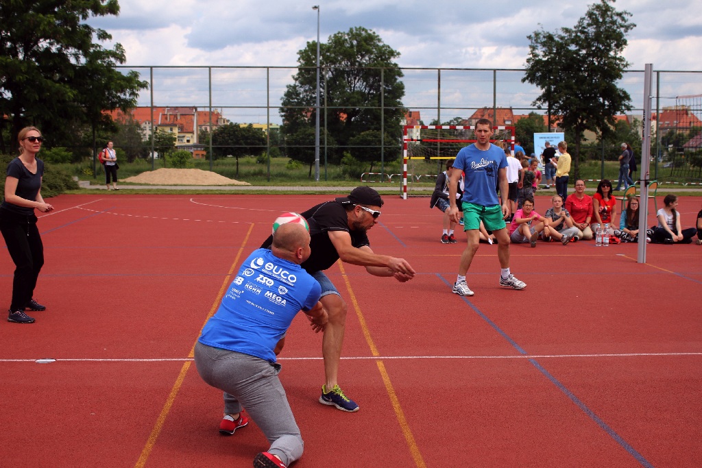 Aktywnie i efektywnie stawiali „dziewiątce” na rodzinę
