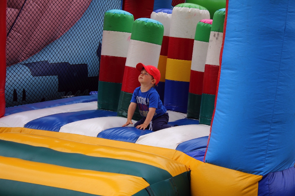 Festyn w Kochlicach zorganizowany dla dzieci z domów dziecka