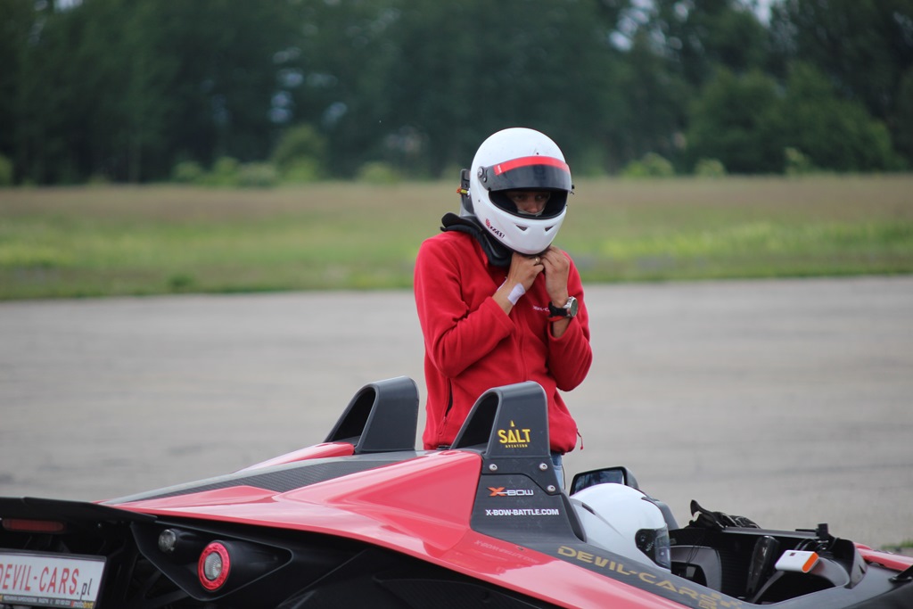 Devil-Cars.pl zorganizowało na lotnisku event motoryzacyjny