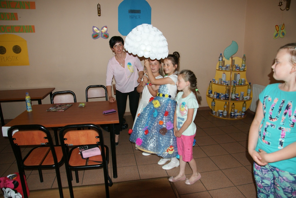 W Szczytnikach nad Kaczawą odbył się konkurs mody ekologicznej