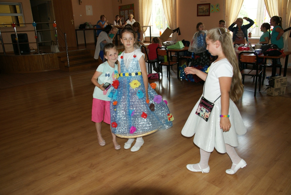 W Szczytnikach nad Kaczawą odbył się konkurs mody ekologicznej