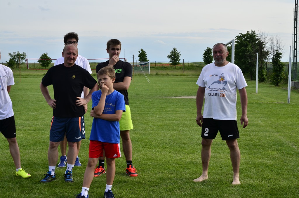 W Siedliskach grali w siatkówkę na boiskach trawiastych