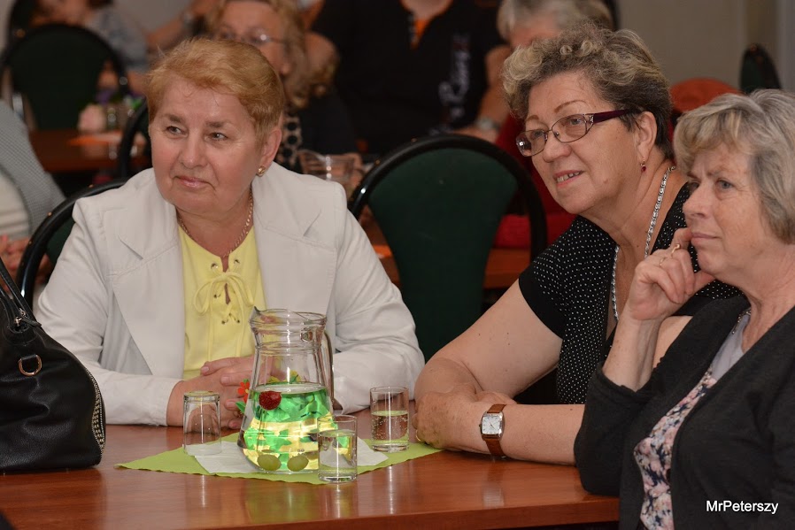 Grupa seniorów z DK Atrium wystawiała sztukę Gra Pozorów