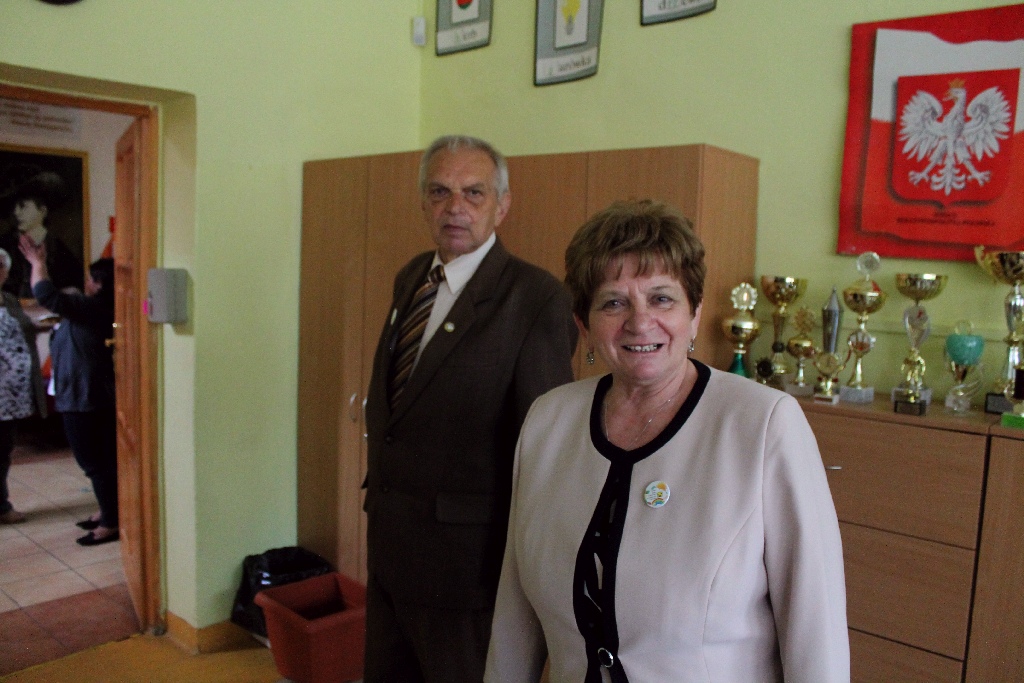 W Rzeszotarach odbyły się uroczystości 70-lecia podstawówki