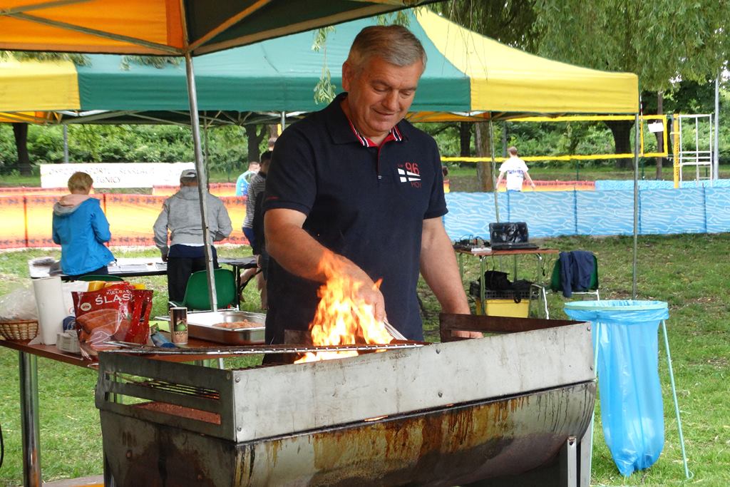 FLEKS i KEKS zwycięzcami Turnieju Siatkówki Plażowej