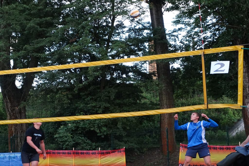 FLEKS i KEKS zwycięzcami Turnieju Siatkówki Plażowej