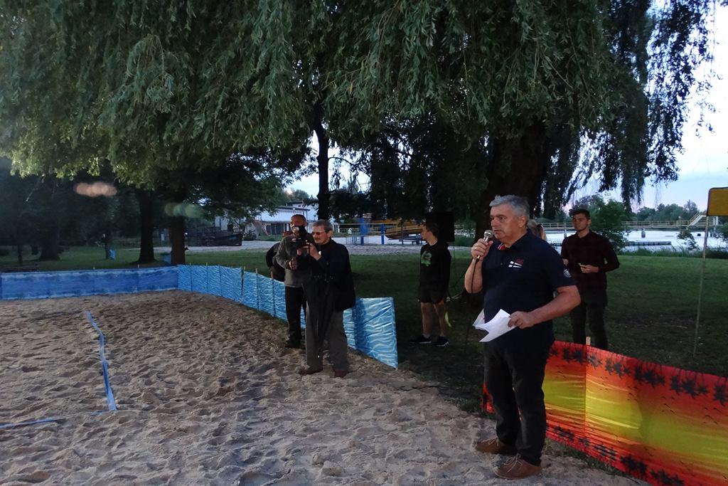 FLEKS i KEKS zwycięzcami Turnieju Siatkówki Plażowej