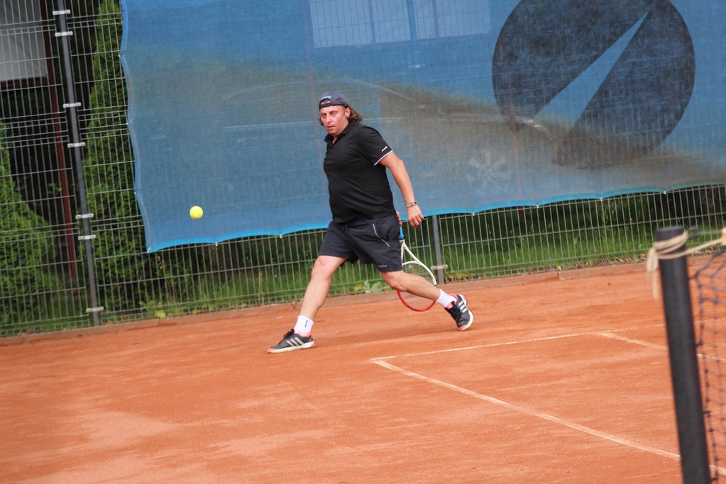 Na kortach Sinet Klubu rozegrano finały turnieju tenisowego ZPPM