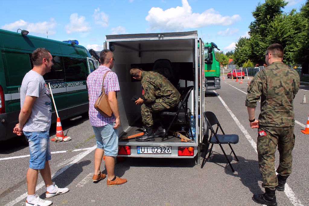 W „samochodówce” odbył się piknik bezpieczeństwa drogowego
