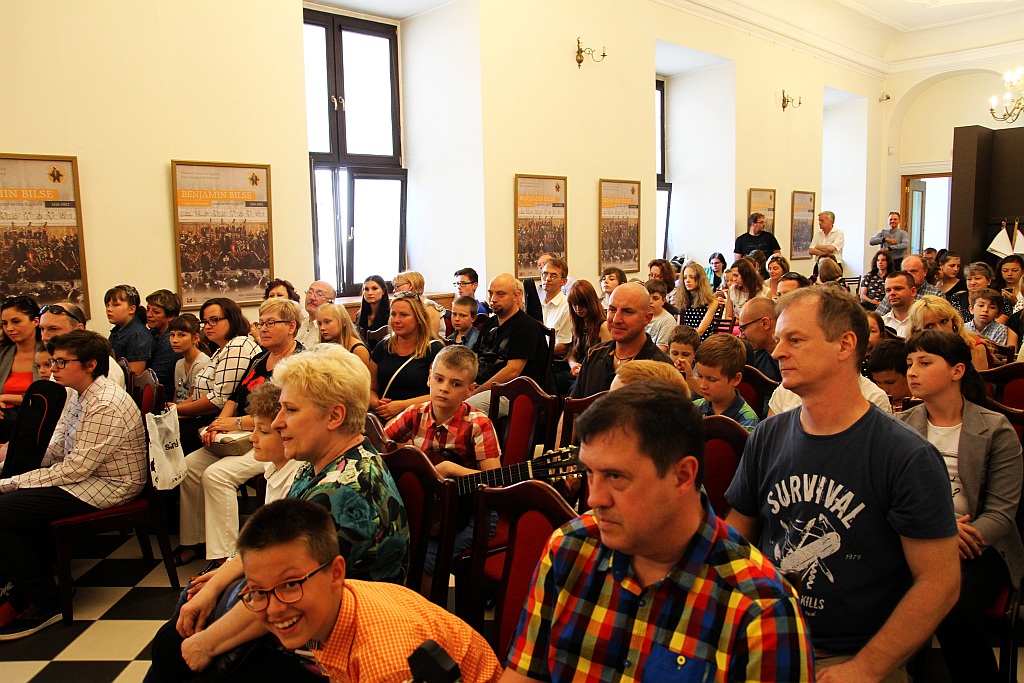 Uczniowie Szkoły Muzycznej „Yamaha” zagrali dla  najbliższych