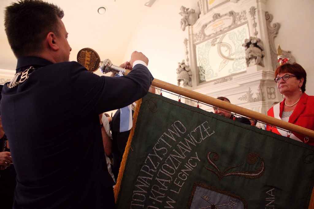 Rada miejska wręczyła tytuł, nagrody i odznaczenia
