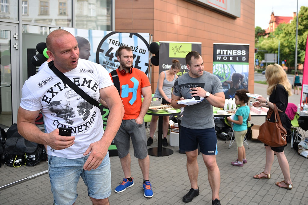 Klub Fitness World namawiał legniczan do wspólnego trenowania