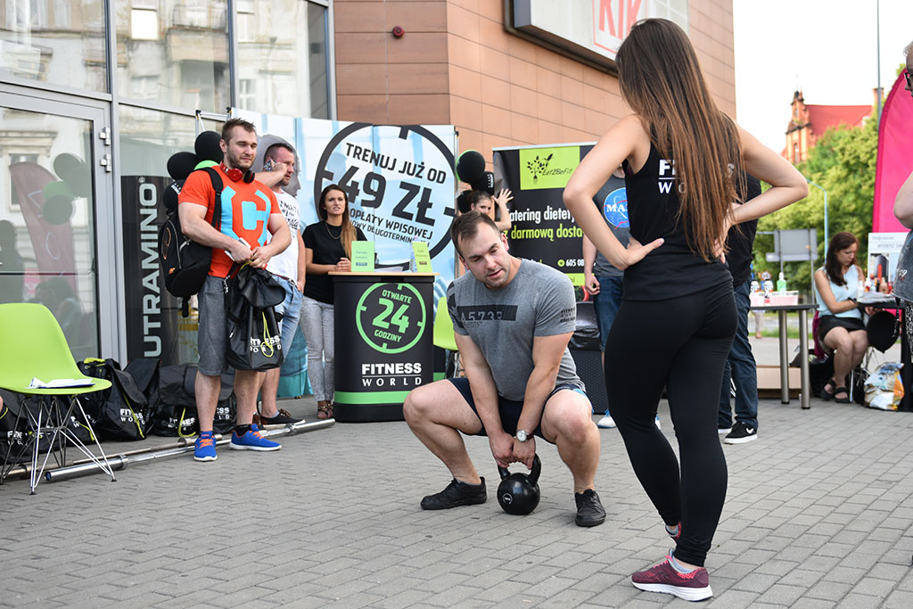 Klub Fitness World namawiał legniczan do wspólnego trenowania