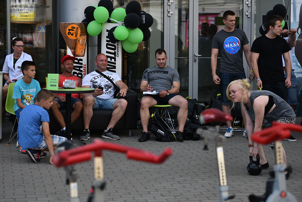 Klub Fitness World namawiał legniczan do wspólnego trenowania