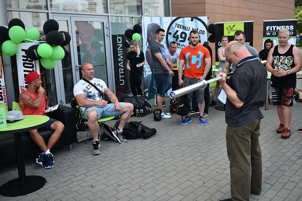 Klub Fitness World namawiał legniczan do wspólnego trenowania
