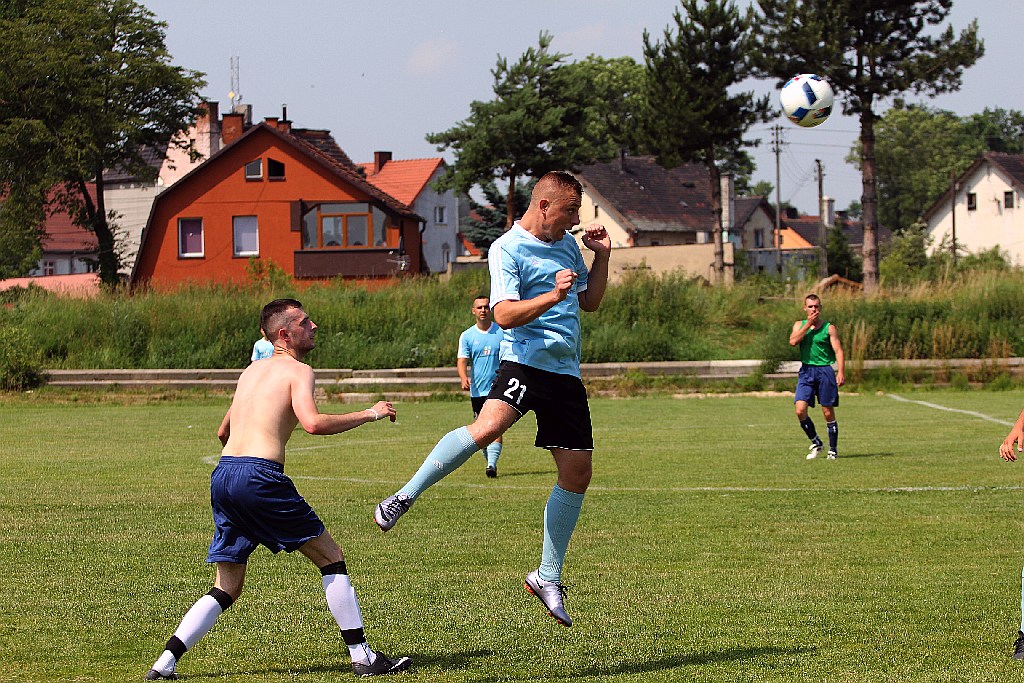 Drużyna Dębu Siedliska wygrała turniej im J.Lewandowskiego.
