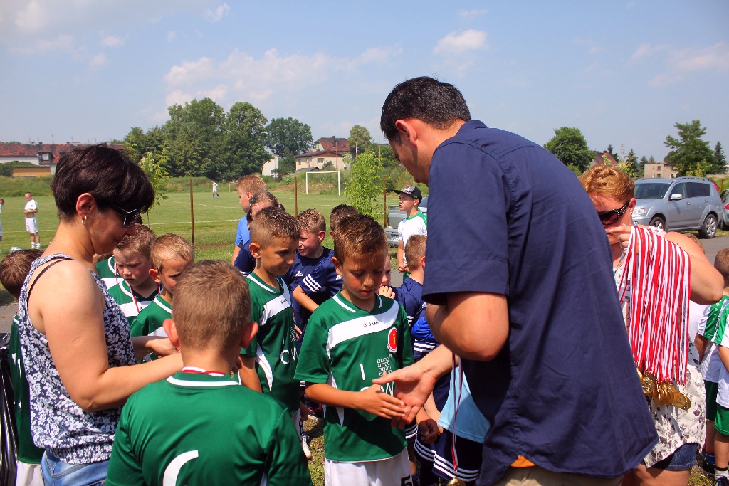 Drużyna Dębu Siedliska wygrała turniej im J.Lewandowskiego.
