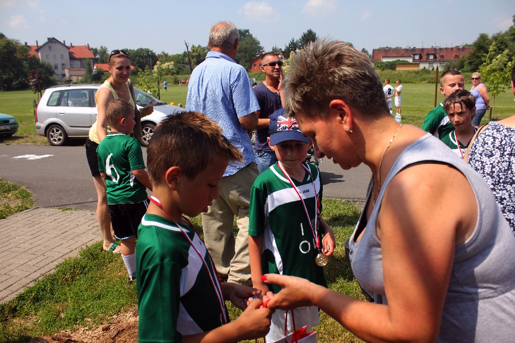 Drużyna Dębu Siedliska wygrała turniej im J.Lewandowskiego.
