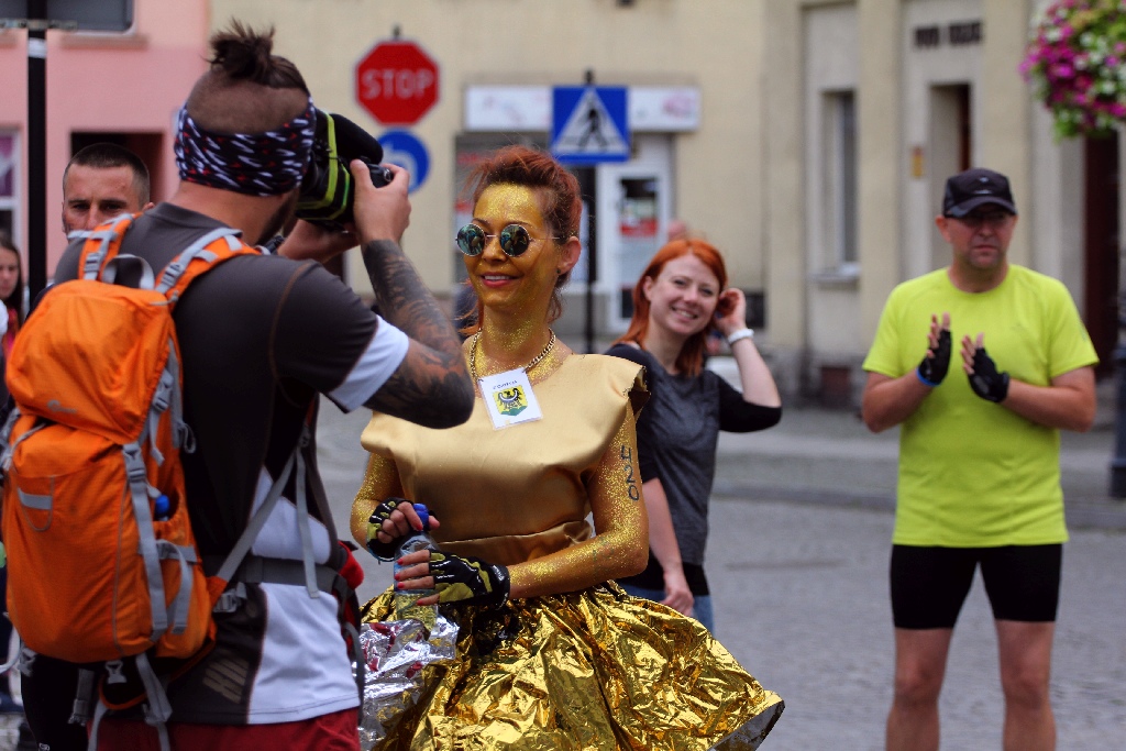 Blisko 800 biegaczy wystartowało w Siódmym Biegu Wulkanów