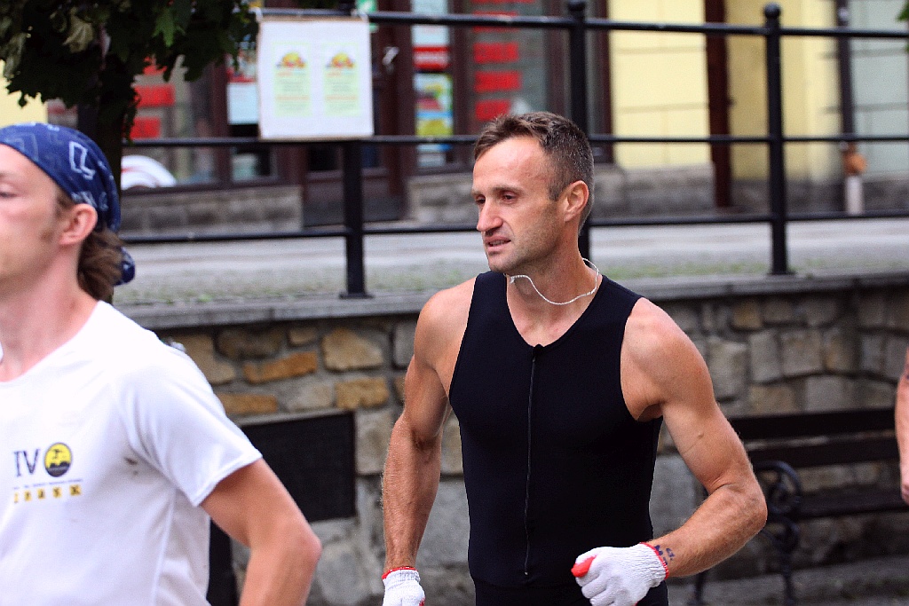 Blisko 800 biegaczy wystartowało w Siódmym Biegu Wulkanów