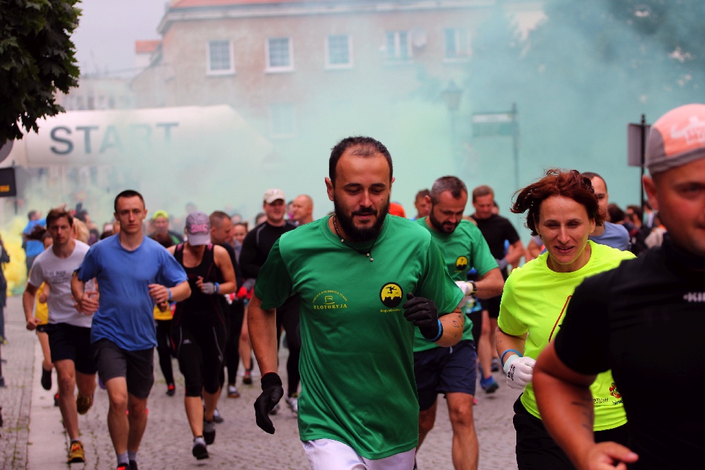 Blisko 800 biegaczy wystartowało w Siódmym Biegu Wulkanów