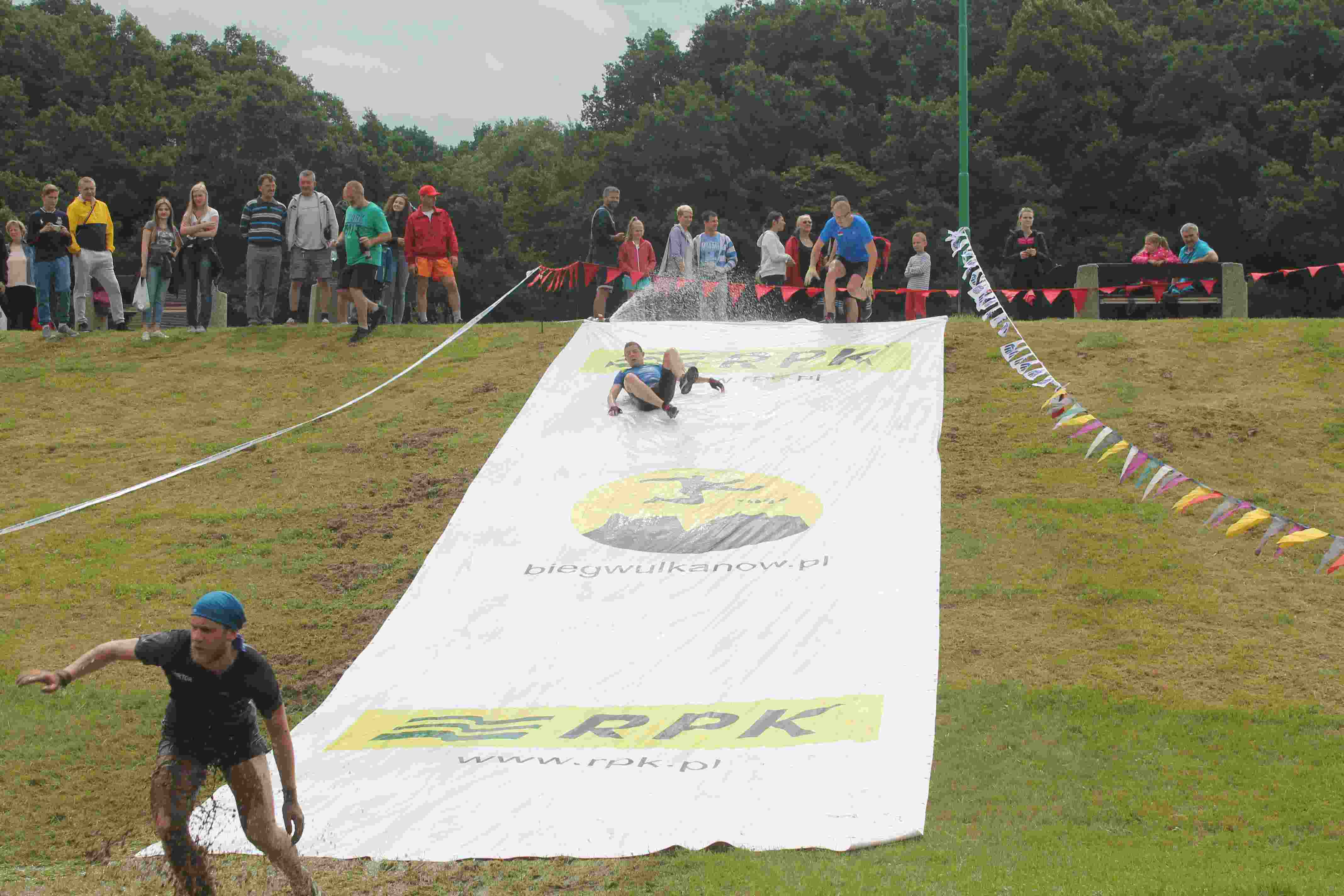 Blisko 800 biegaczy wystartowało w Siódmym Biegu Wulkanów