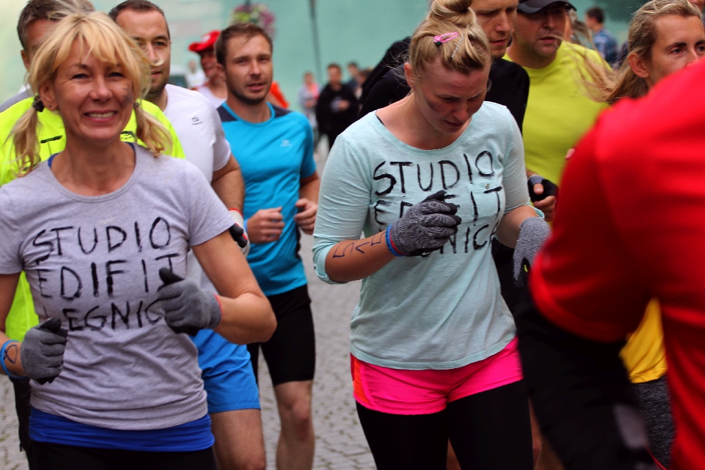 Blisko 800 biegaczy wystartowało w Siódmym Biegu Wulkanów