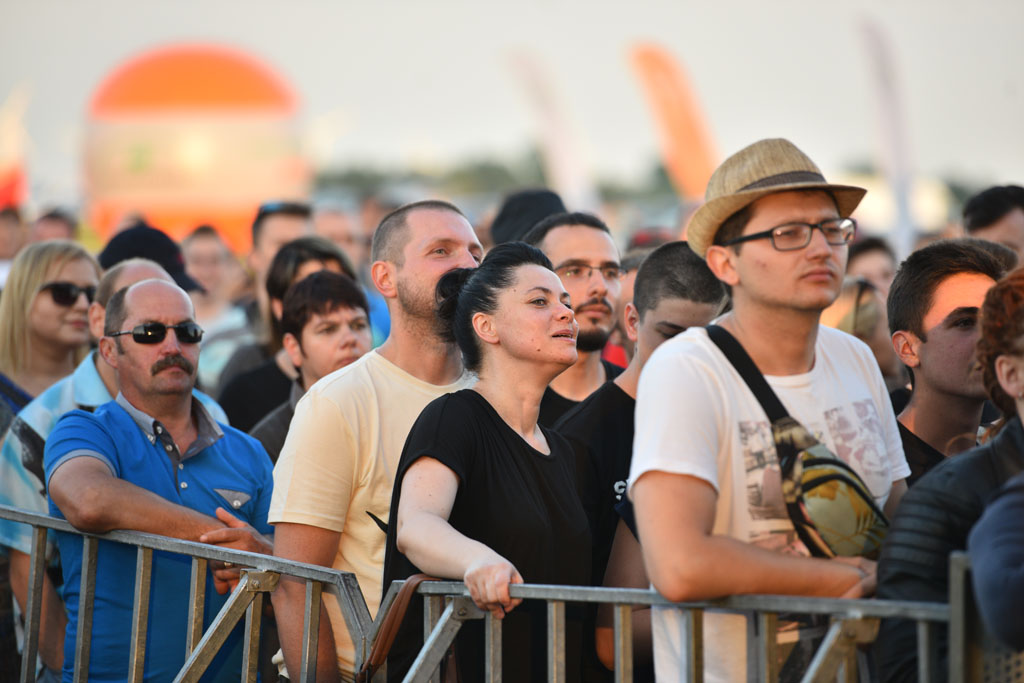 Łąki Łan porwał publiczność zgromadzoną na lotnisku