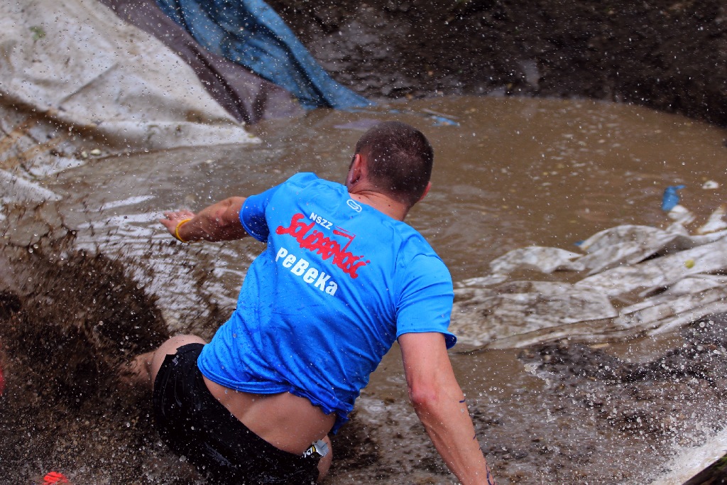 Blisko 800 biegaczy wystartowało w Siódmym Biegu Wulkanów
