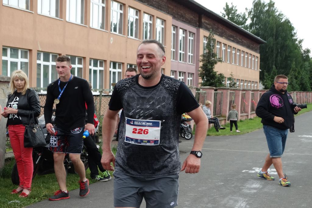 Filip Śmieiński zwycięzcą II biegu przełajowego 'Kolej na bieg'