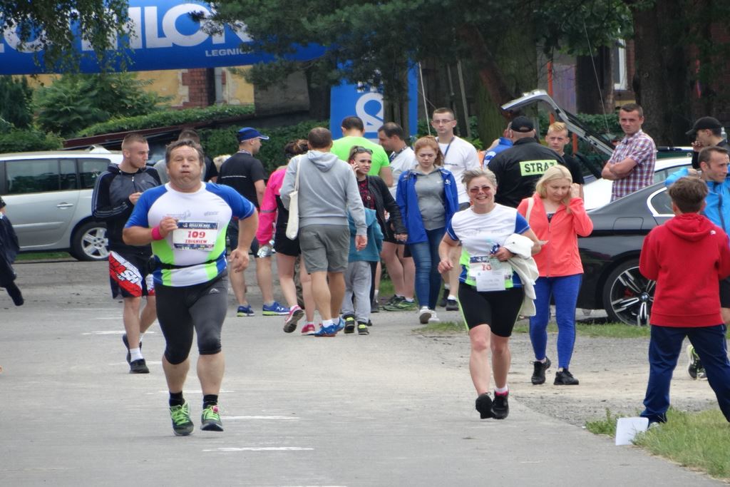 Filip Śmieiński zwycięzcą II biegu przełajowego 'Kolej na bieg'