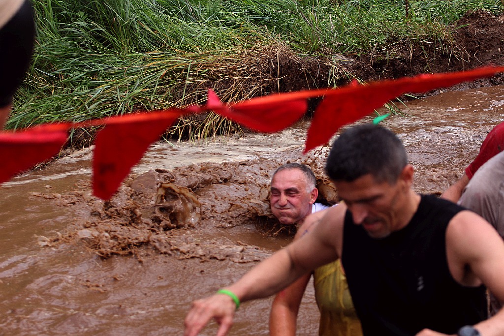 Blisko 800 biegaczy wystartowało w Siódmym Biegu Wulkanów