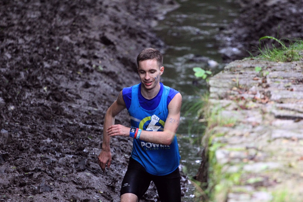 Blisko 800 biegaczy wystartowało w Siódmym Biegu Wulkanów