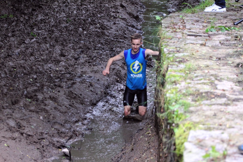Blisko 800 biegaczy wystartowało w Siódmym Biegu Wulkanów