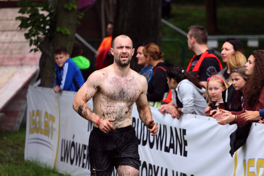 Blisko 800 biegaczy wystartowało w Siódmym Biegu Wulkanów