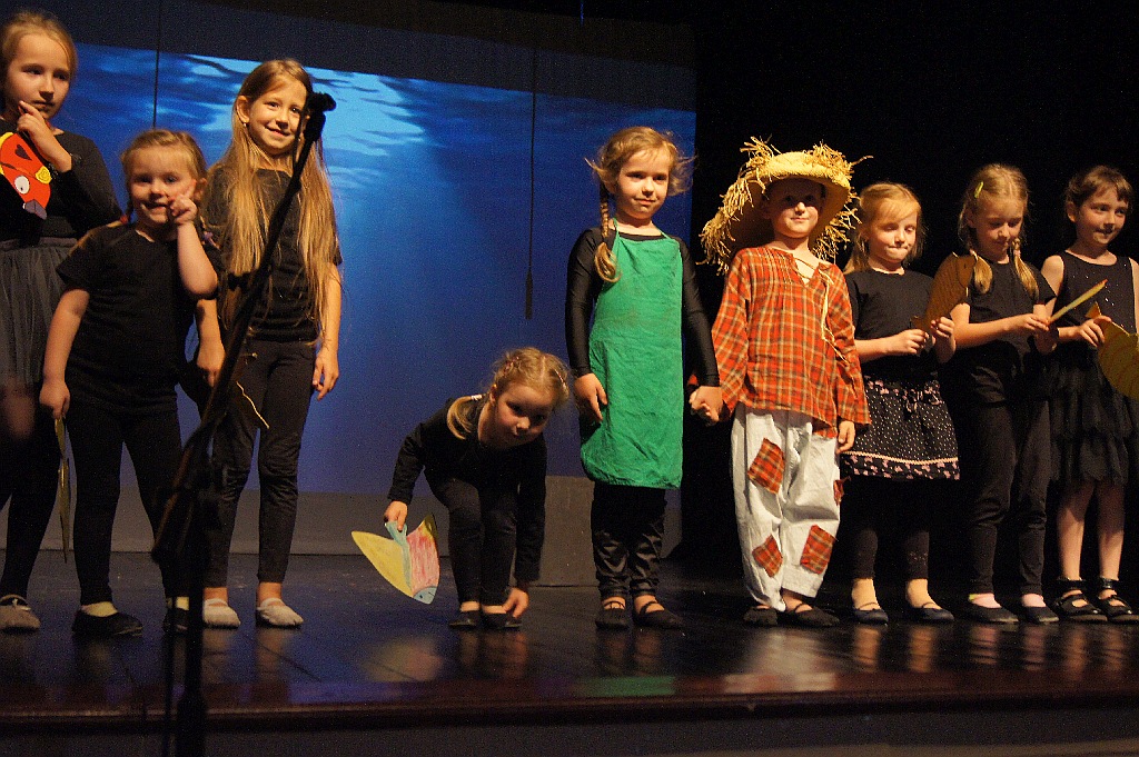 Bajka o rycerzu i złotej rybce na zakończenie roku w MCK