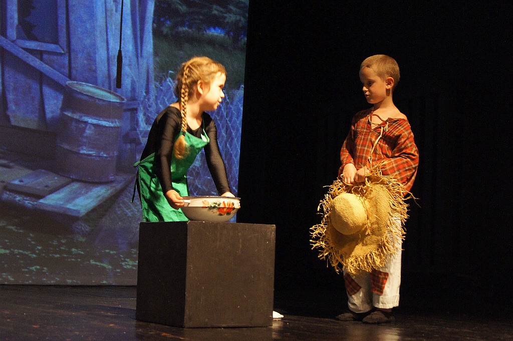 Bajka o rycerzu i złotej rybce na zakończenie roku w MCK