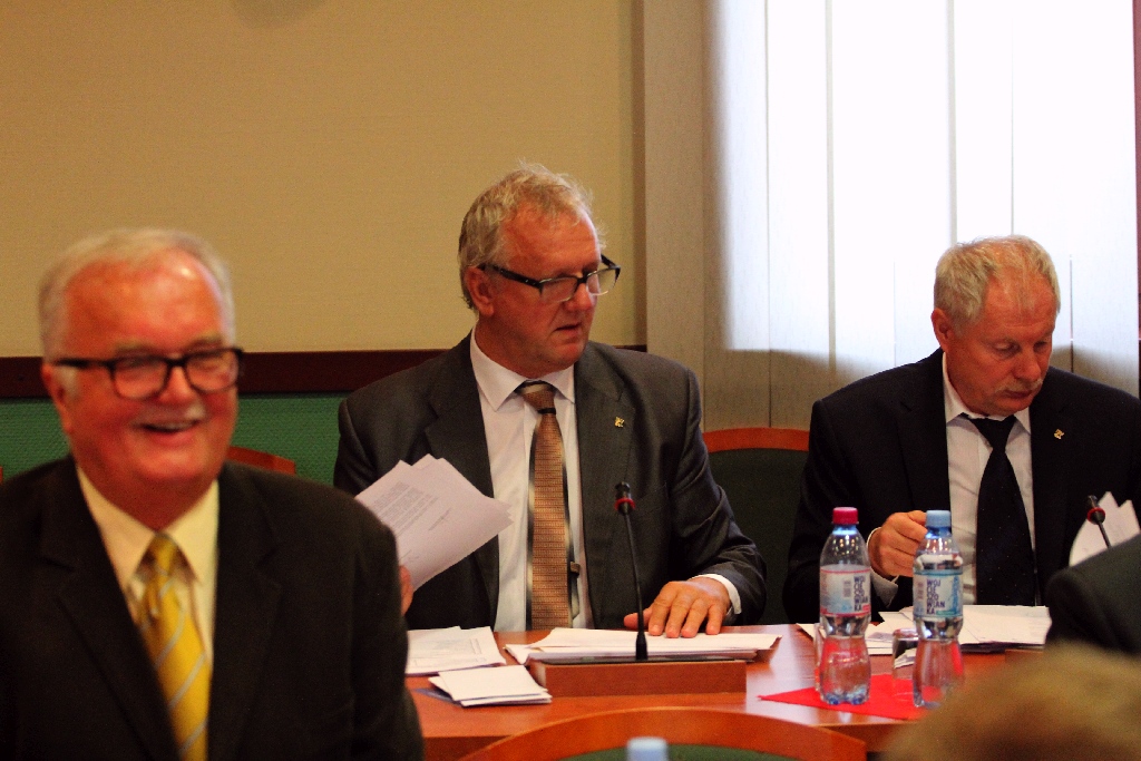 W poniedziałek miejscy radni obradowali na czerwcowej sesji