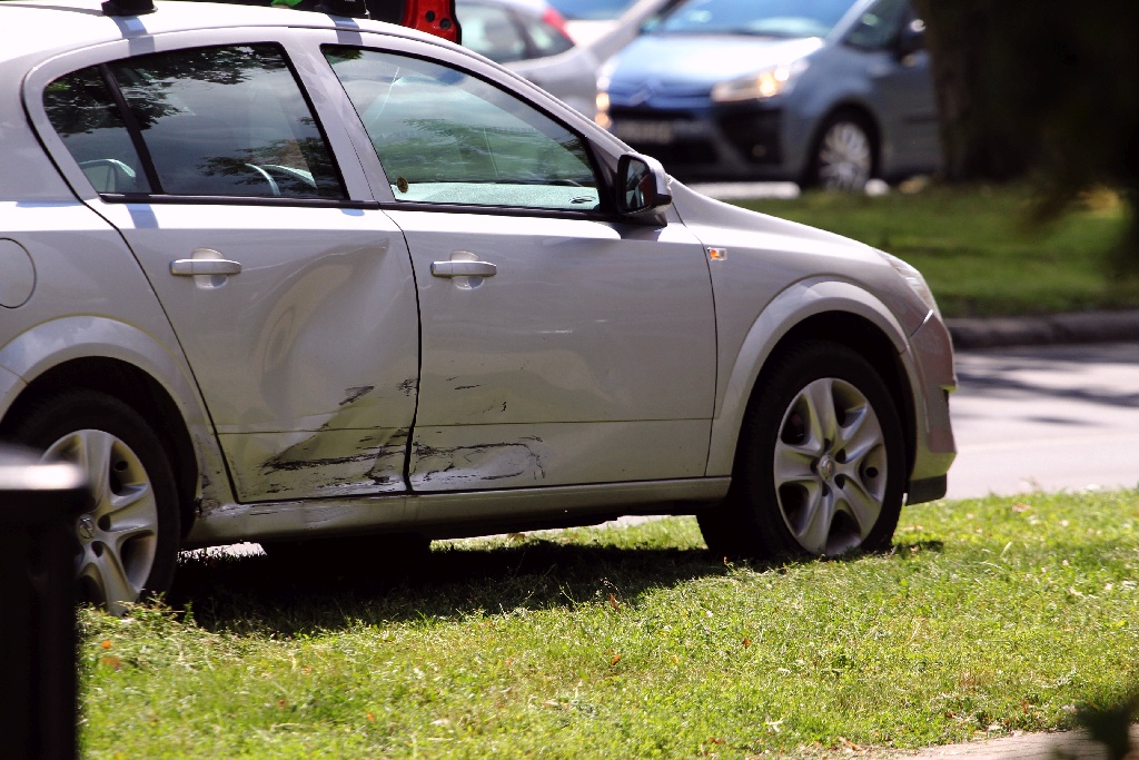 Wypadek na ulicy Skarbka. Jedna osoba odwieziona do szpitala