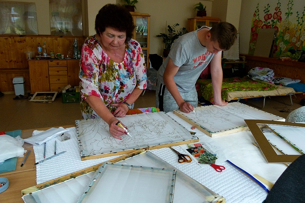 W Prochowicach trwa Międzynarodowy Plener Plastyczny